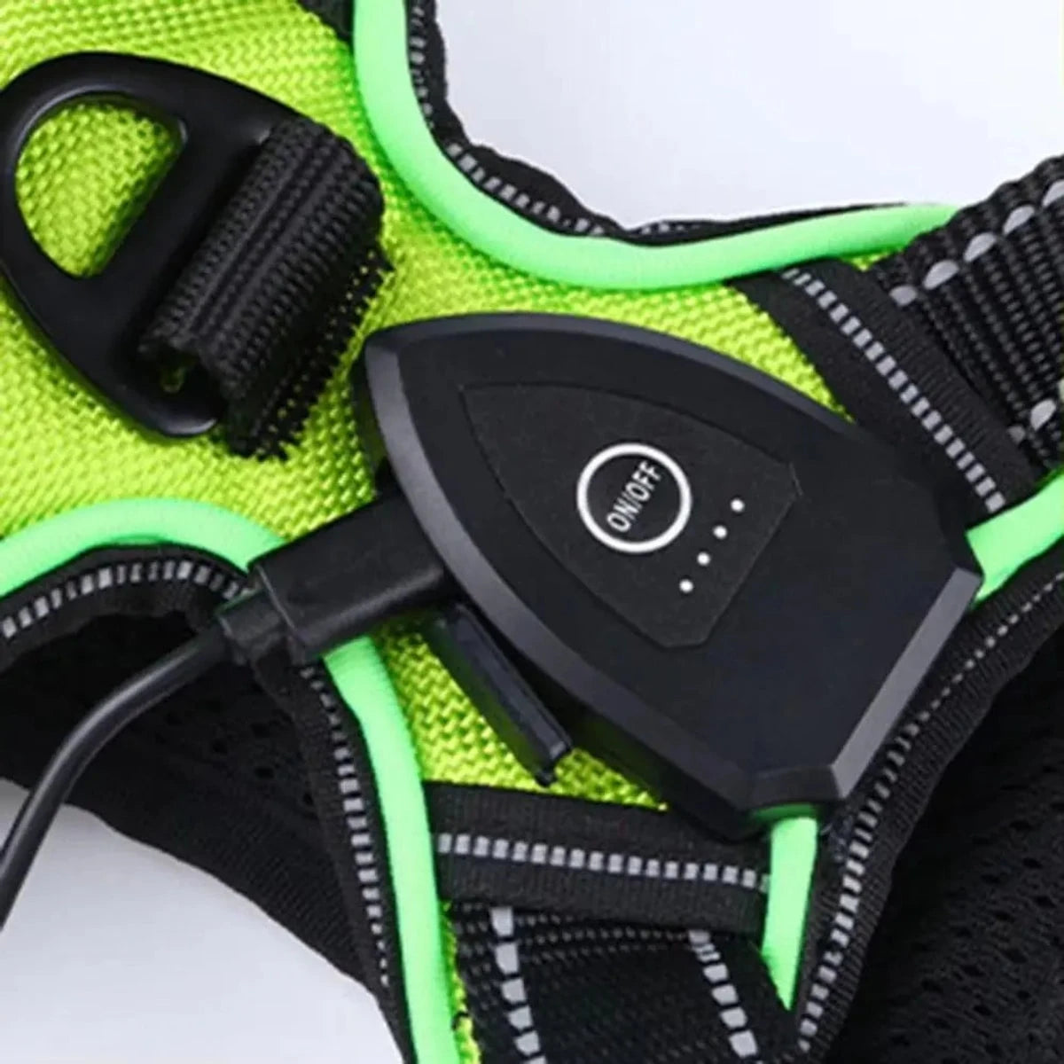 PawCool LED Leuchthundegeschirr – Verstellbares Blinkhalsband für Spaziergänge bei Nacht
